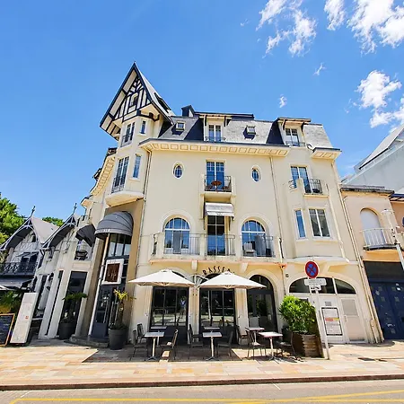Elegant, Centre Ville, Acces A 100m Apartment *