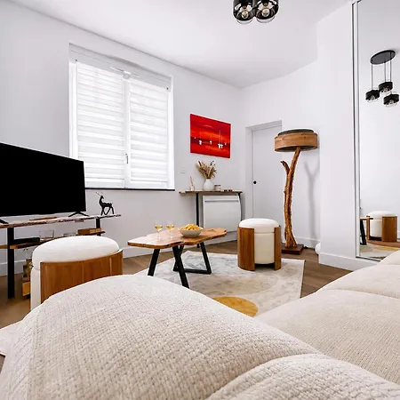 Elegant, Centre Ville, Acces A 100m Apartment *